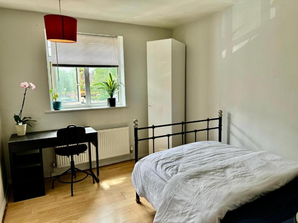 Hotel Whitechapel Lindley House R2 Londra Esterno foto