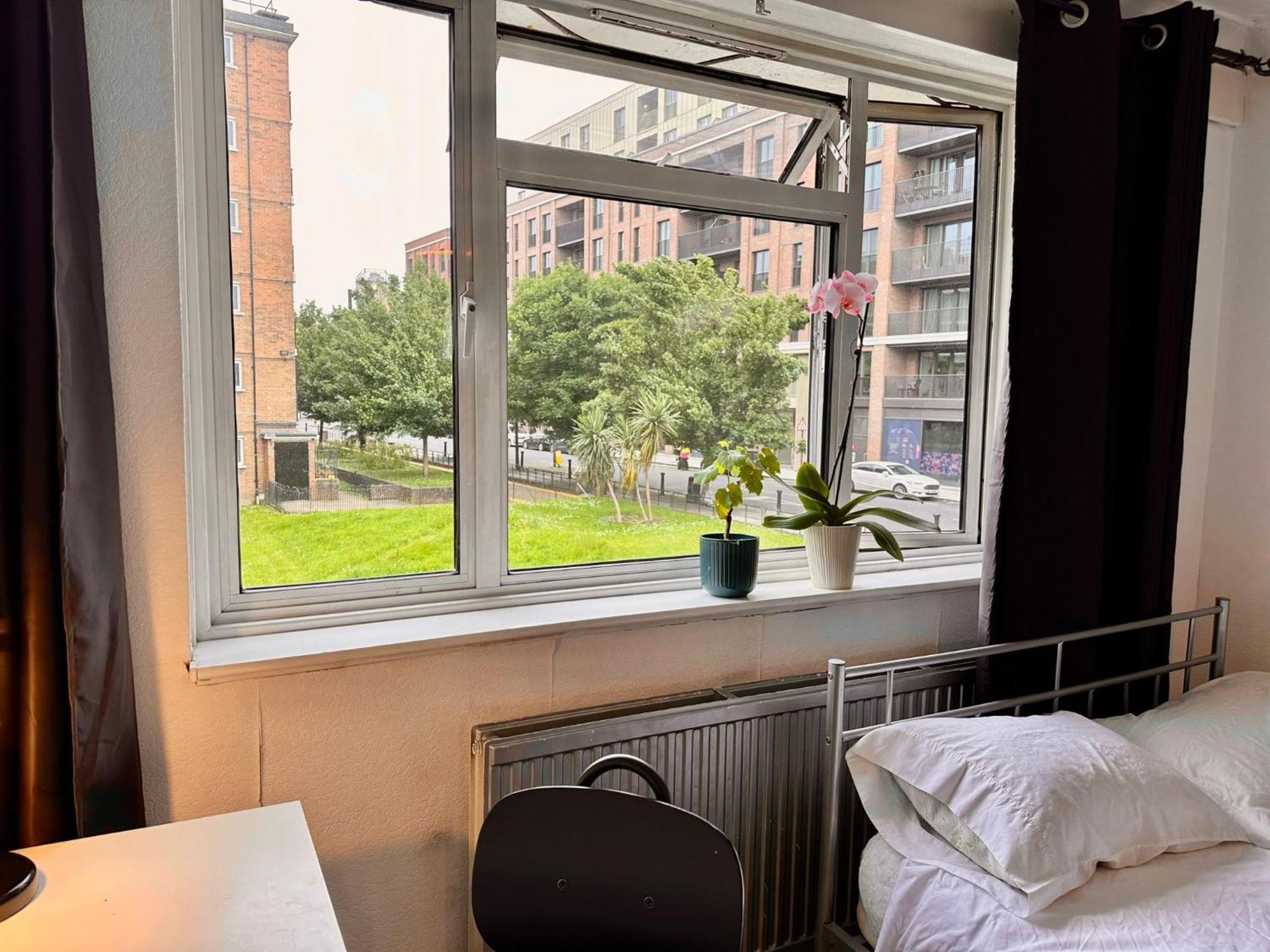 Hotel Whitechapel Lindley House R2 Londra Esterno foto