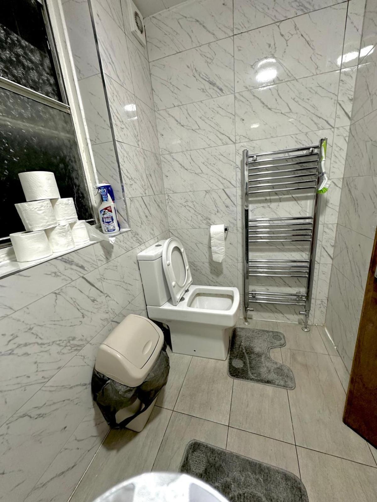 Hotel Whitechapel Lindley House R2 Londra Esterno foto
